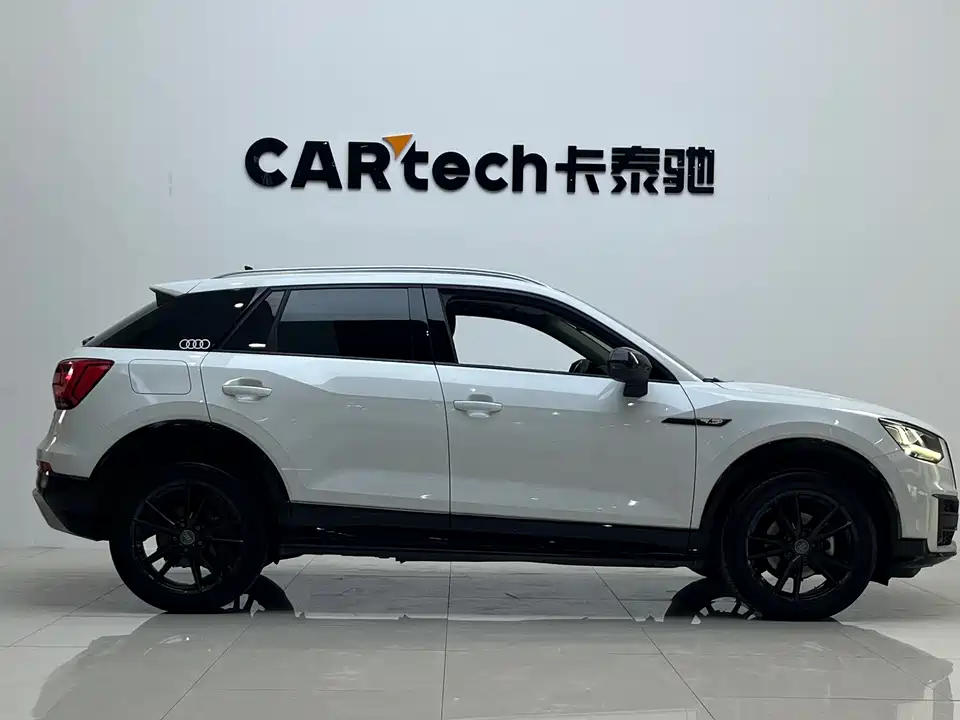 Audi Q2L Audi Q2L