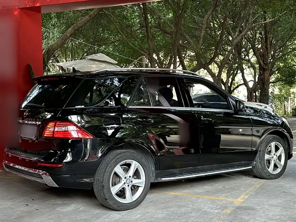 Mercedes-Benz M class