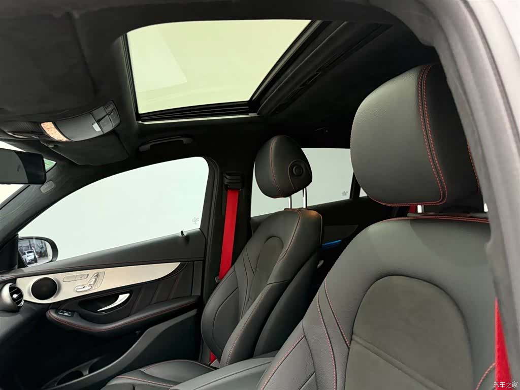 Mercedes-Benz GLC, 2019 16