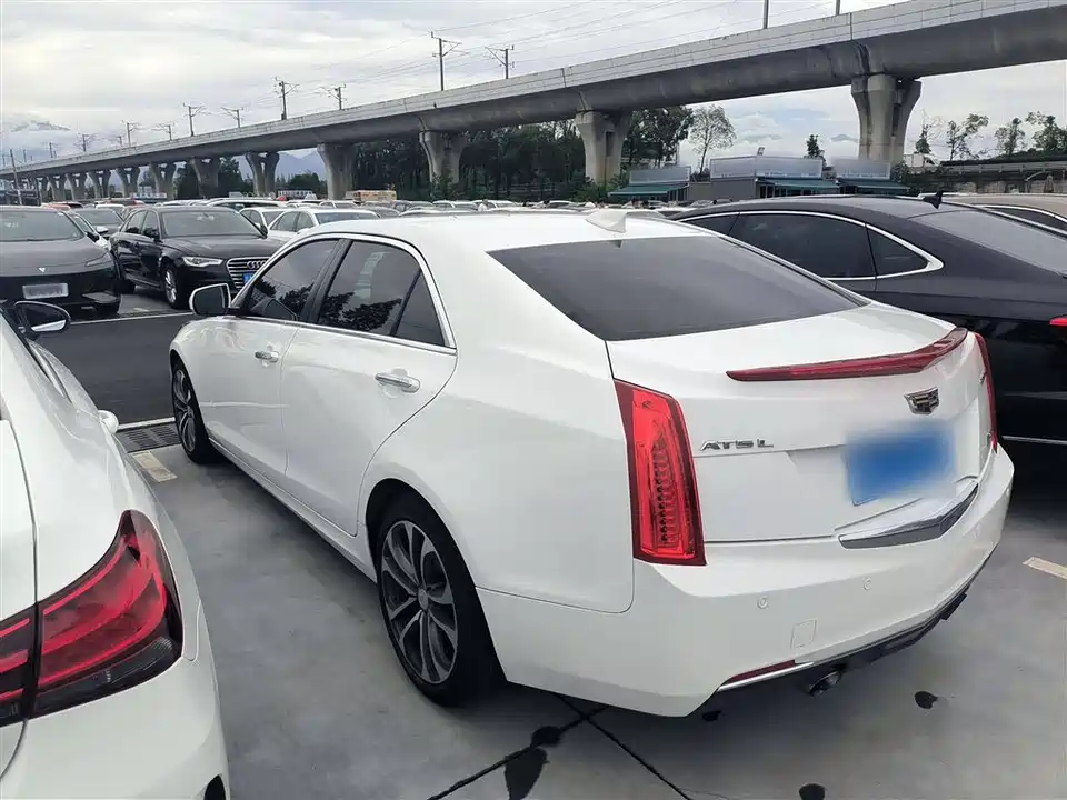 Cadillac ATS-L