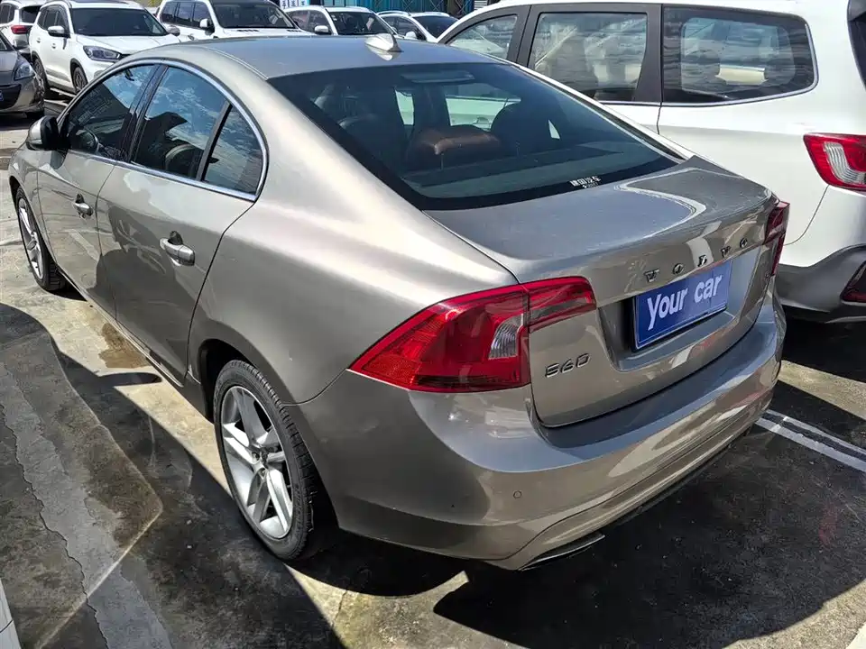 Volvo S60