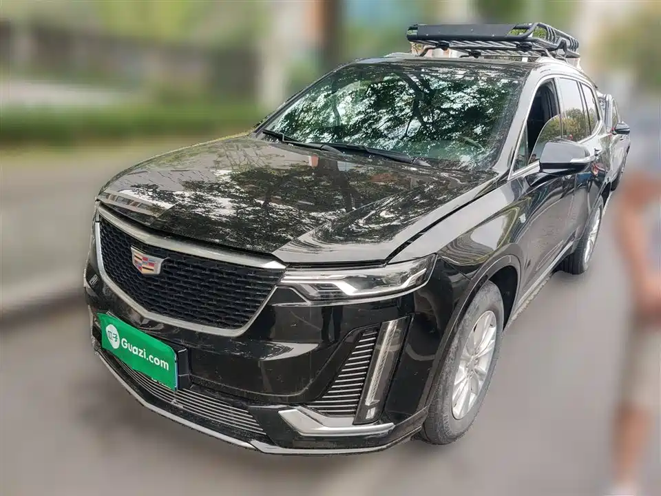Cadillac XT6