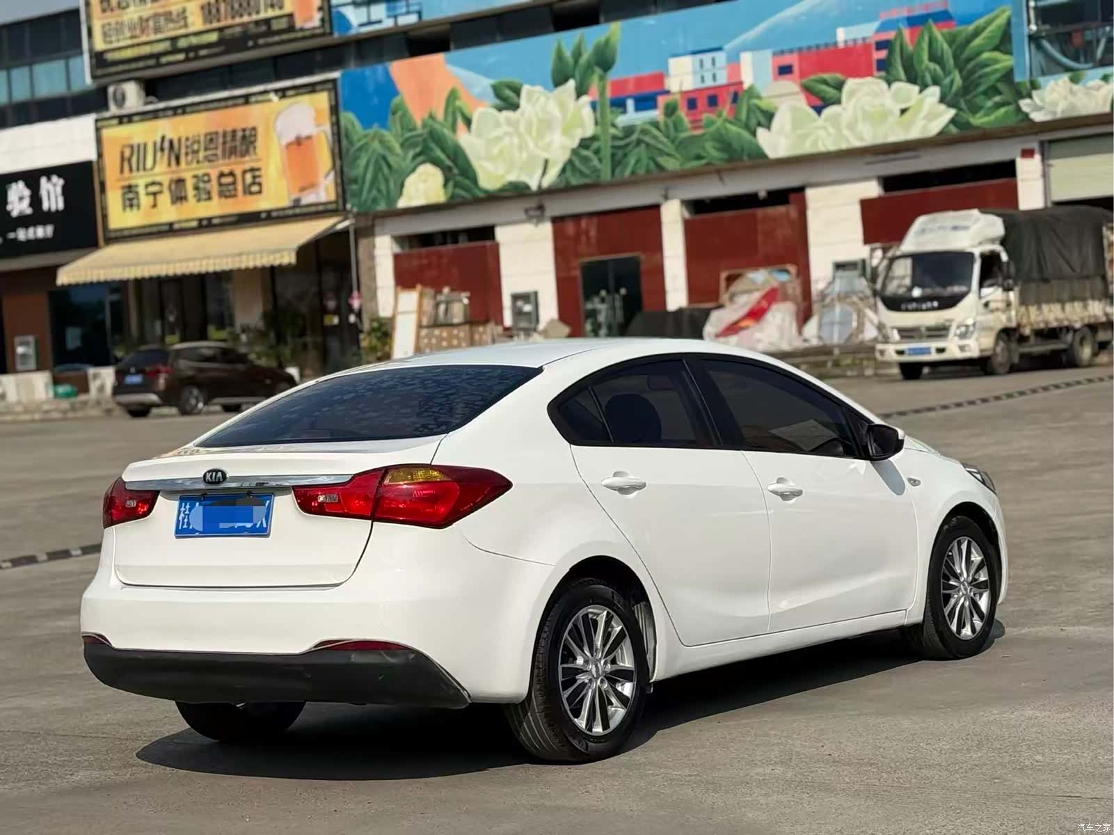 Kia K3, 2014 3