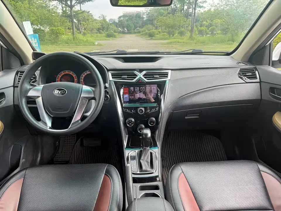 BYD F3