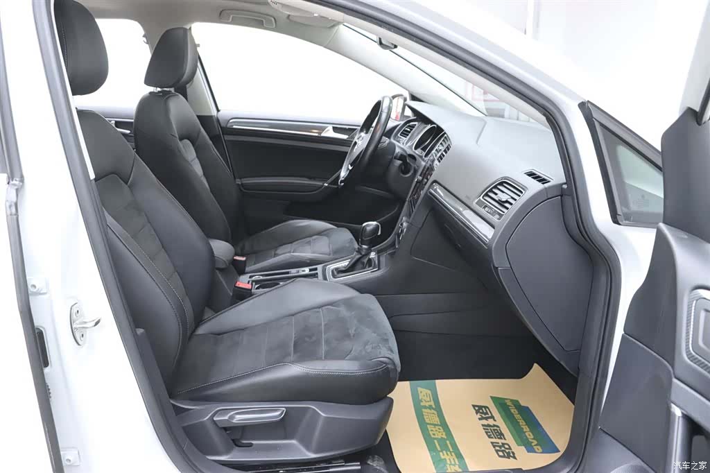 Volkswagen Golf, 2019 17