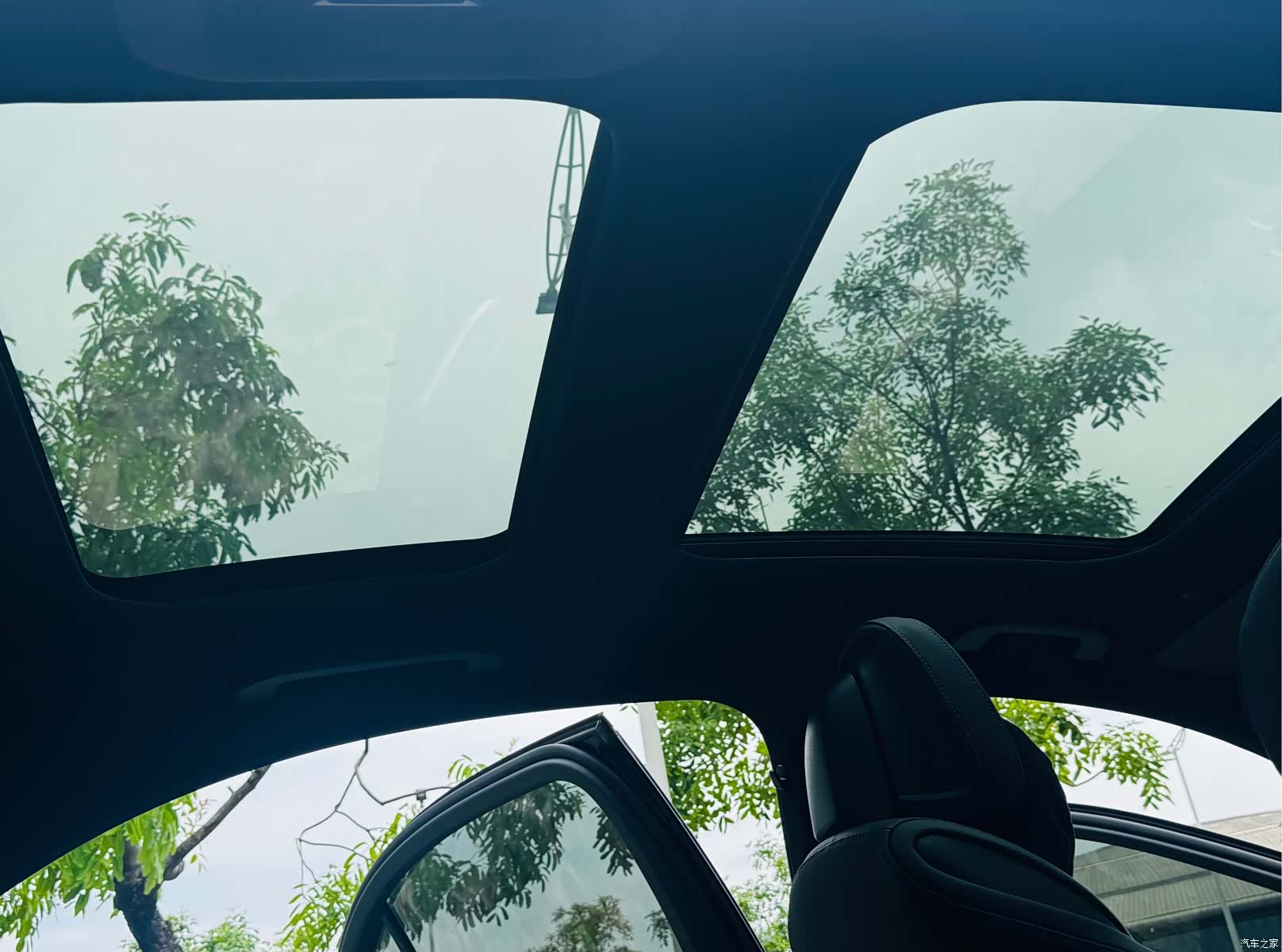 Mercedes-Benz C-Class, 2025 13