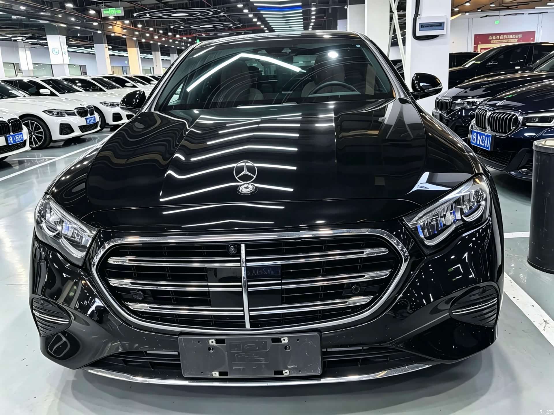 Mercedes-Benz E-Class, 2024 2