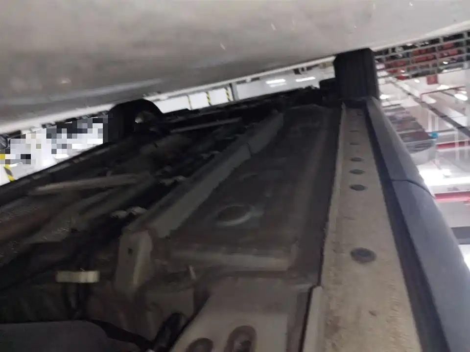 Toyota Corolla Sharp amplifier