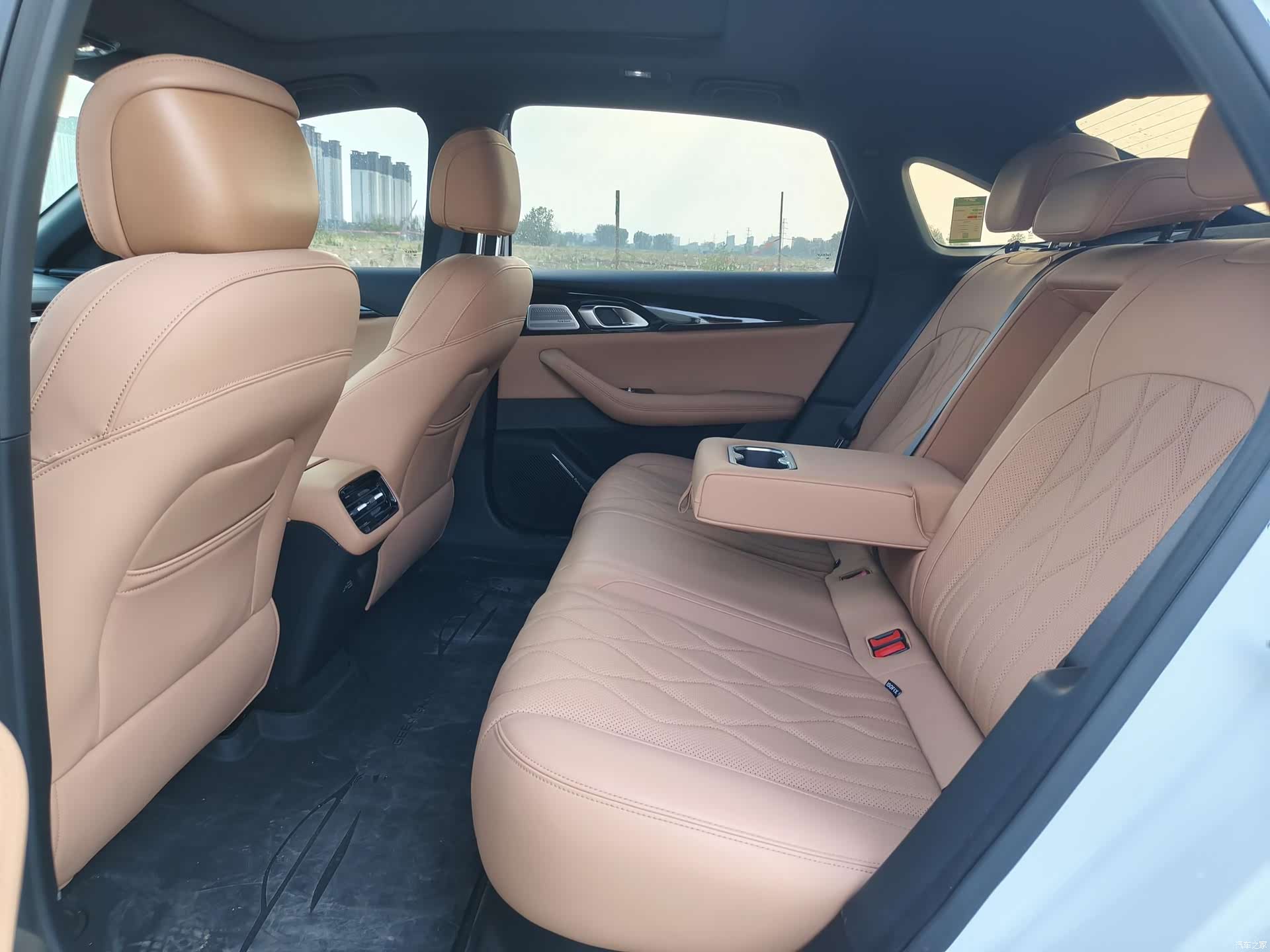 Geely A7, 2025 все фото