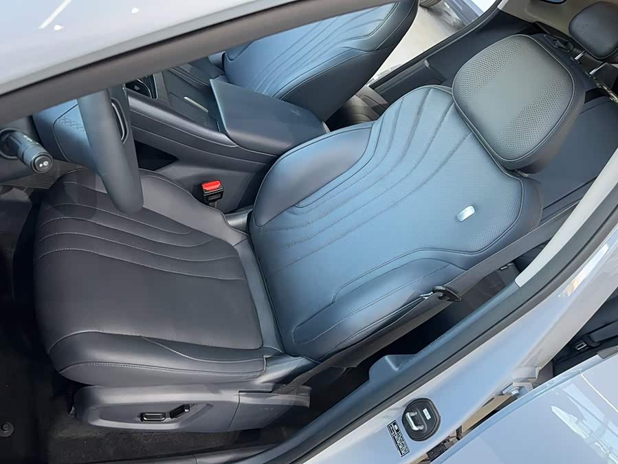 Geely Galaxy E5 2025, фото 19