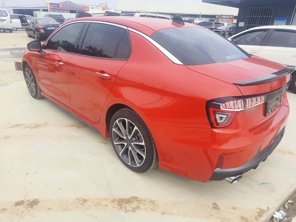 Lynk & Co 01, 2019 все фото