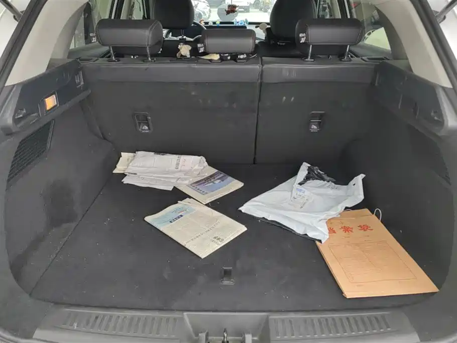 Exeed Chasing the wind