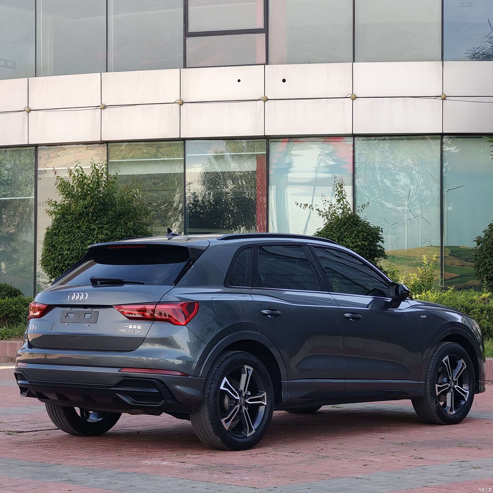 Audi Q3, 2022 все фото