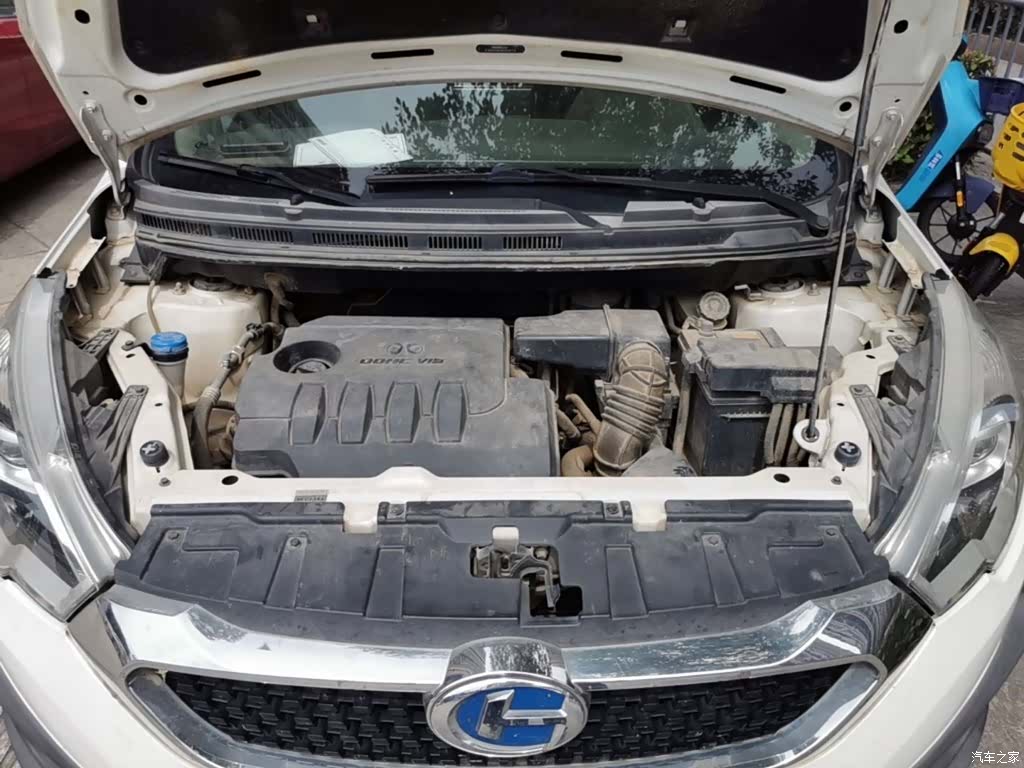 BAIC Q25, 2016 20