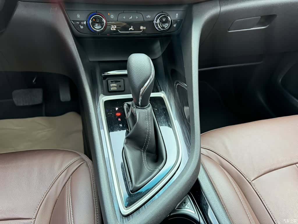 Buick GL6, 2017 7