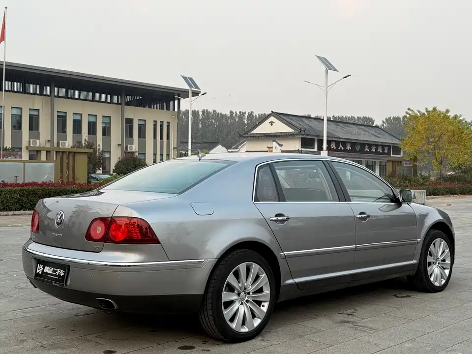 Volkswagen Phaeton