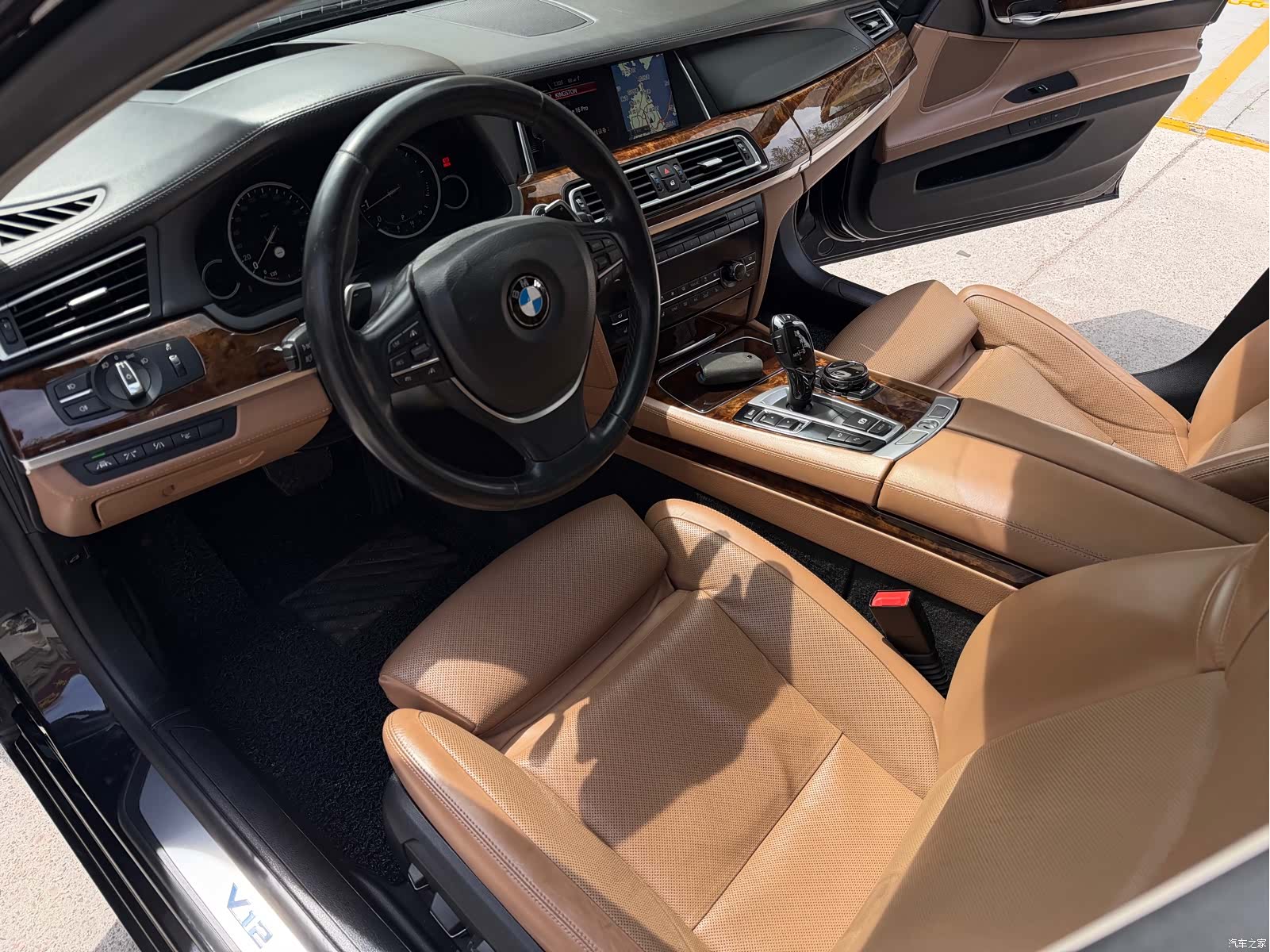 BMW 7 Series, 2016 все фото