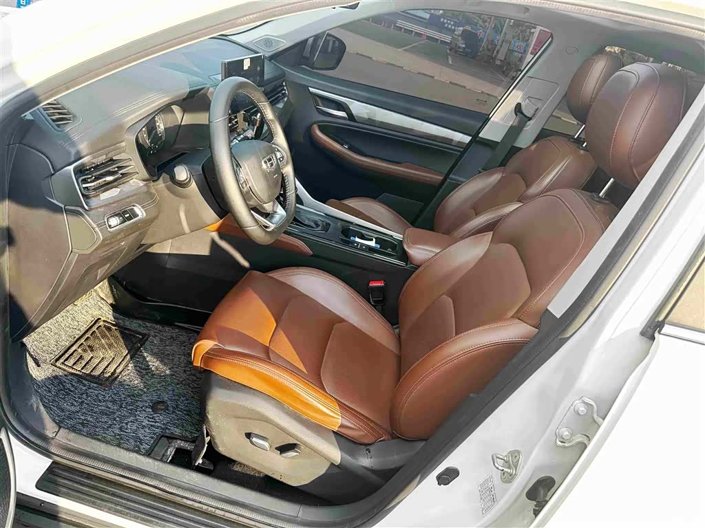Geely X6, 2023 4