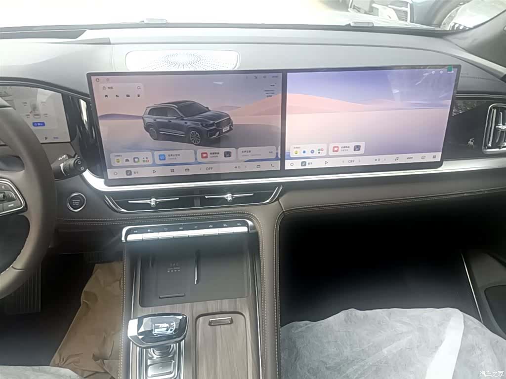 Geely Xingyue L, 2026 13
