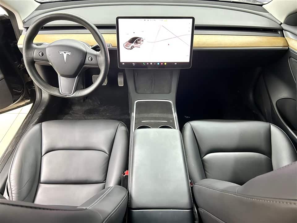 Tesla Model 3 Tesla Model 3