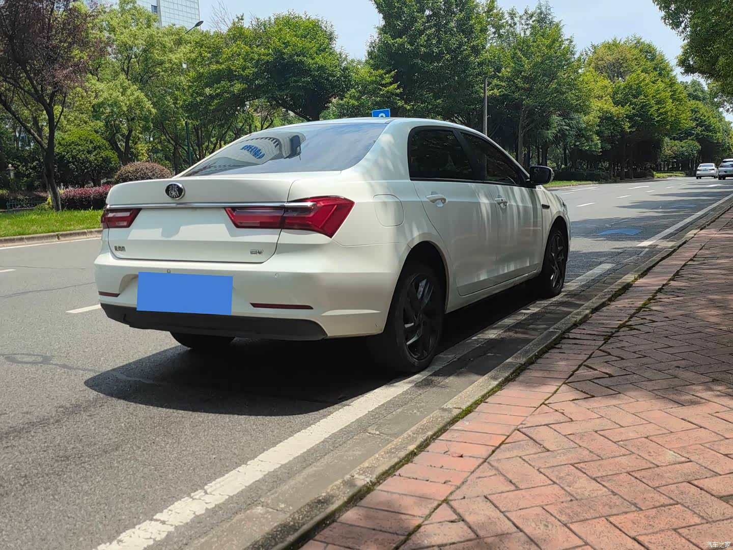 BYD Qin, 2020 4