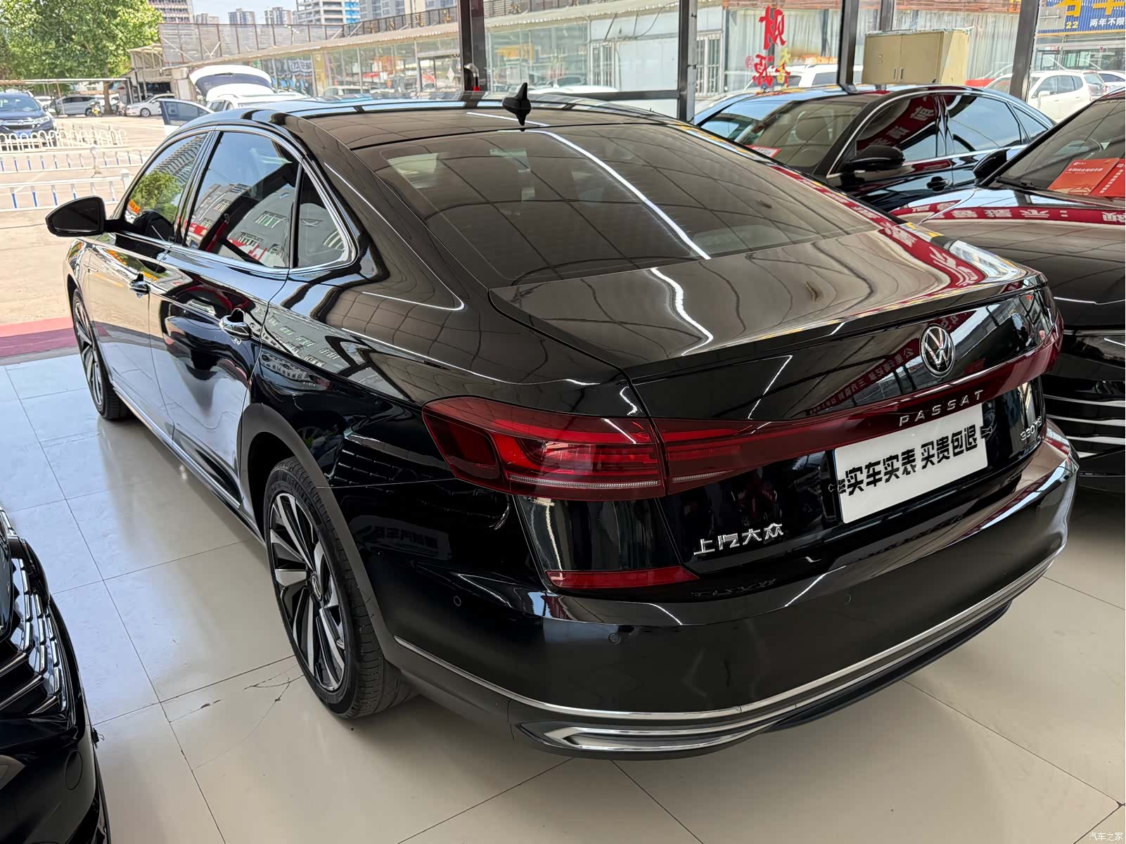 Volkswagen Passat, 2022 13