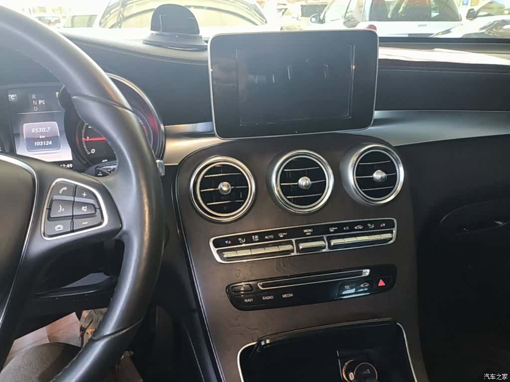 Mercedes-Benz GLC, 2017 13