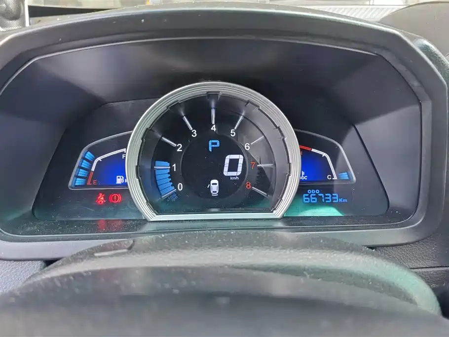 Luxgen Excellent 6 SUV