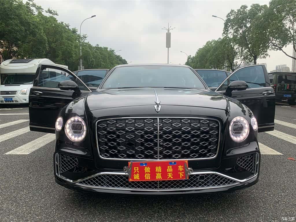Bentley Flying Spur, 2011 2