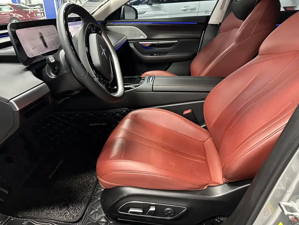 XPENG P7