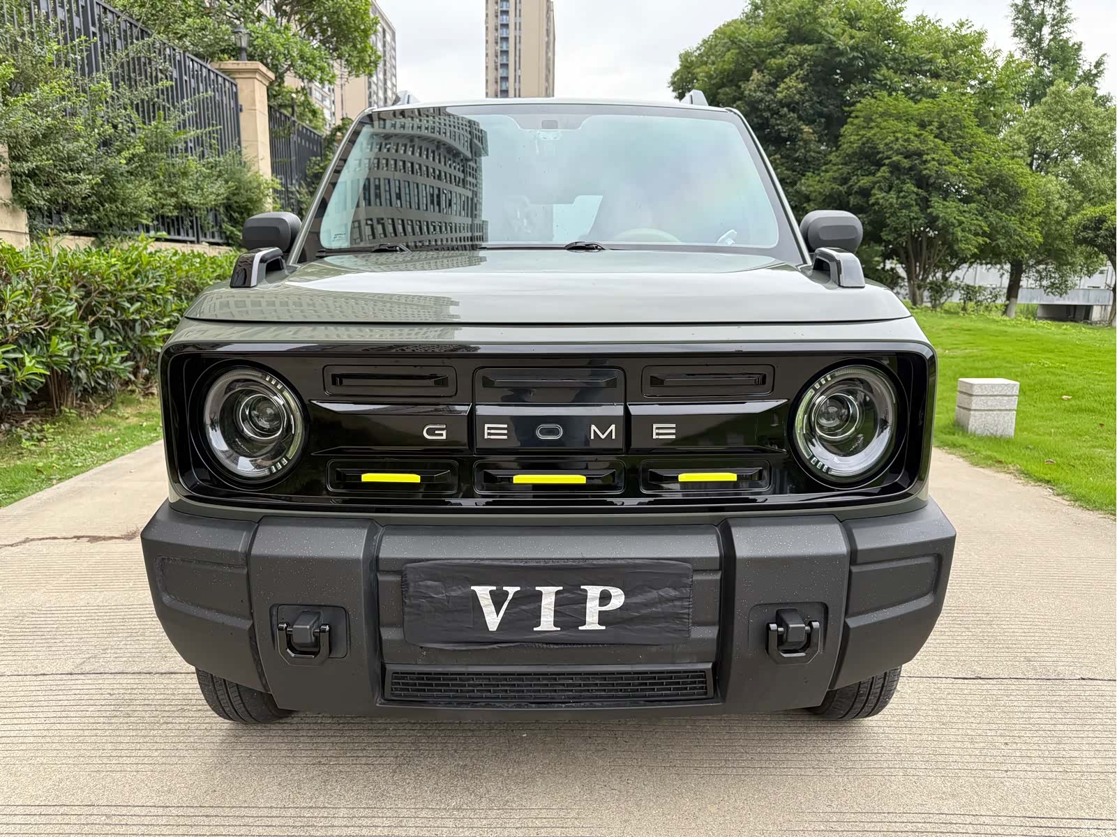 Geely Panda, 2024 1
