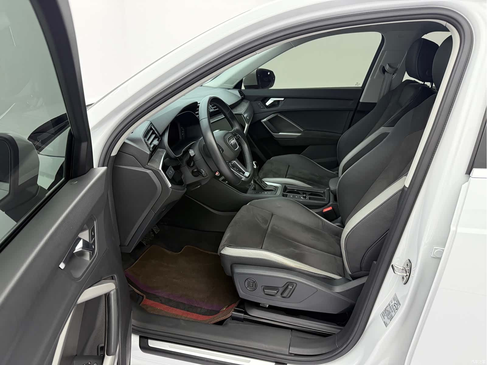 Audi Q3, 2022 22