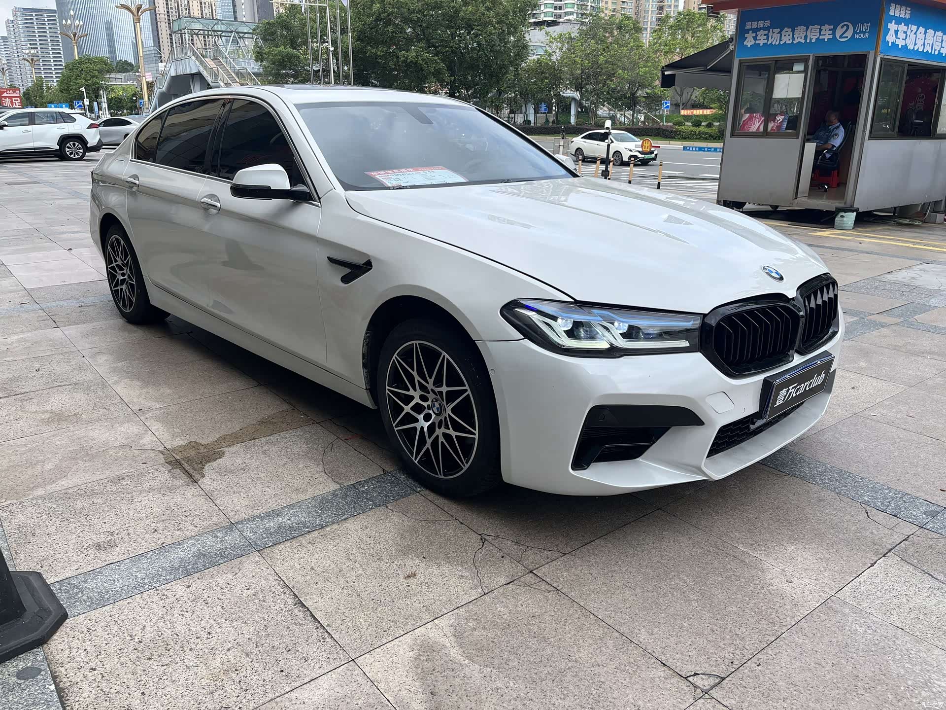 BMW 5 Series, 2014 3