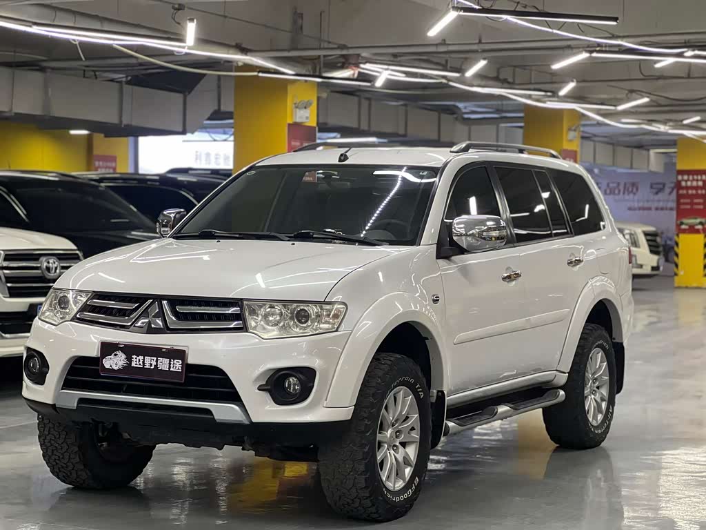 Mitsubishi Pajero Sport 2013 3.0L AT Executive