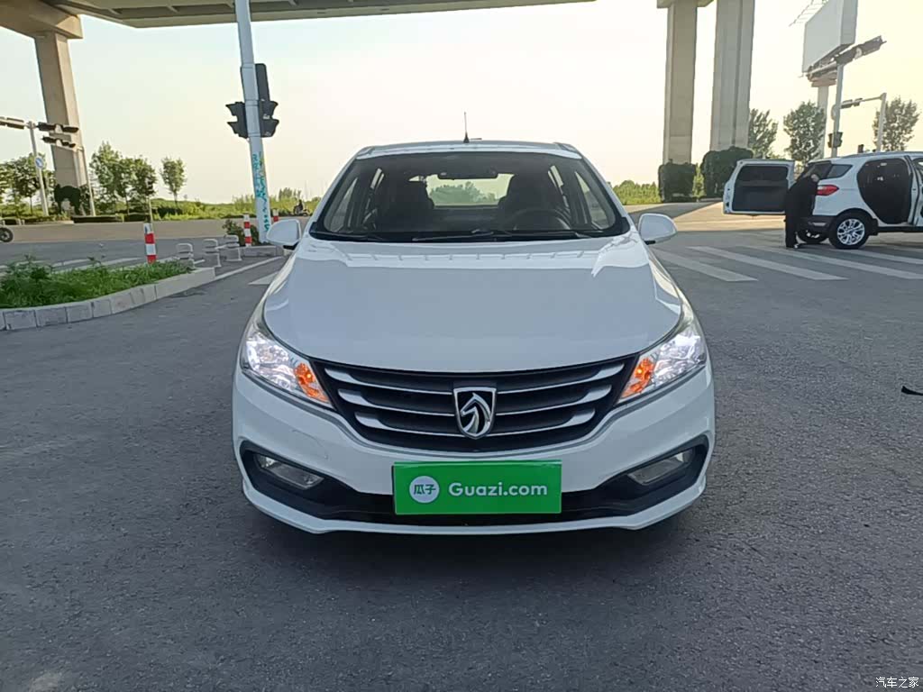 Wuling 310, 2019 3
