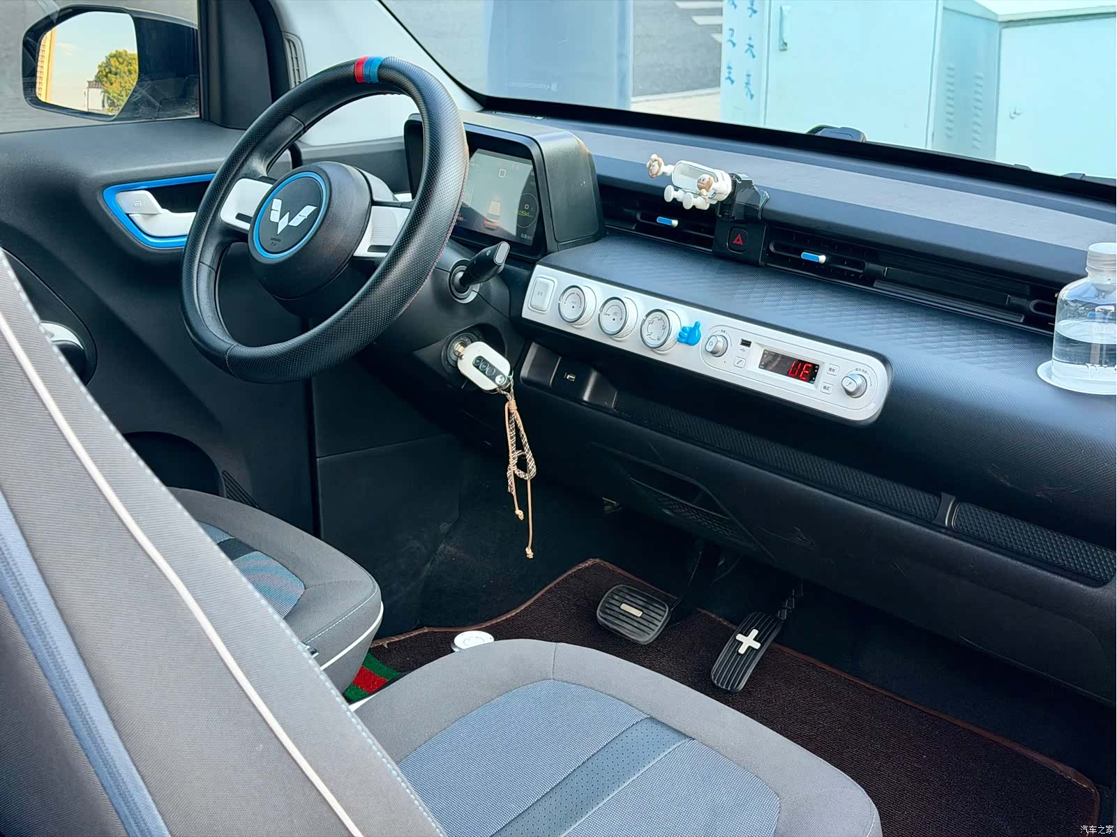 Wuling MINIEV, 2023 13