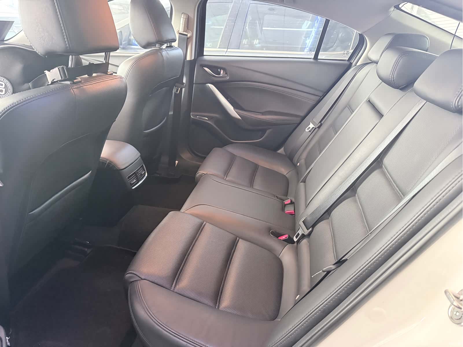 Mazda Atenza, 2019 11