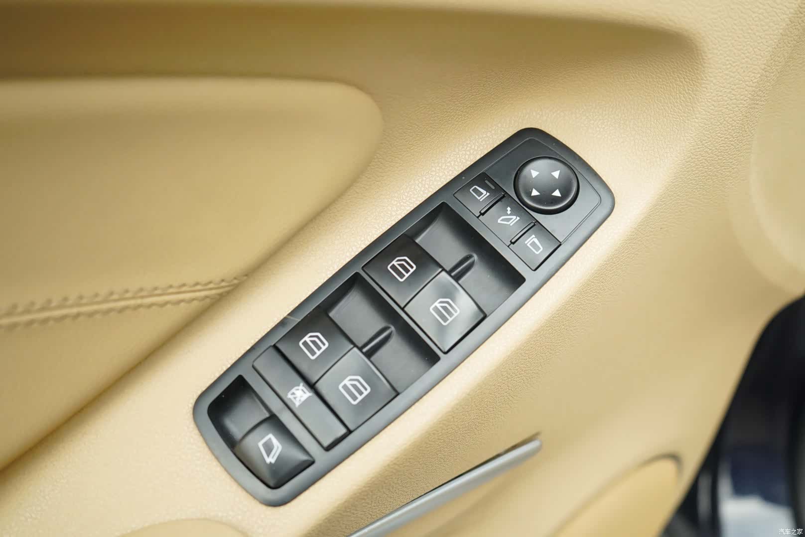 Mercedes-Benz GL-Class, 2013 7
