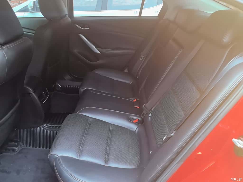 Mazda Atenza, 2015 17