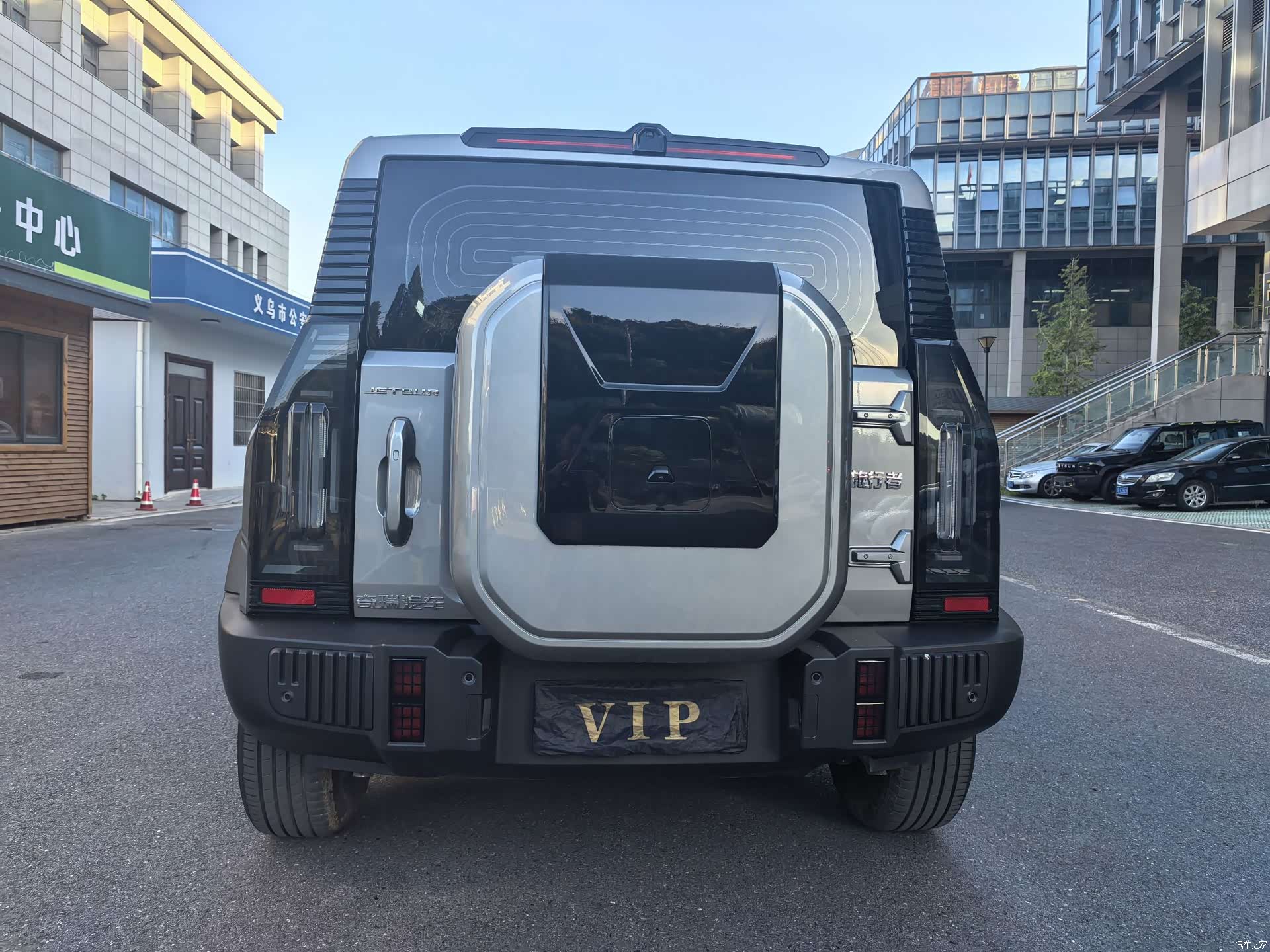 Jetour Traveller, 2025 11
