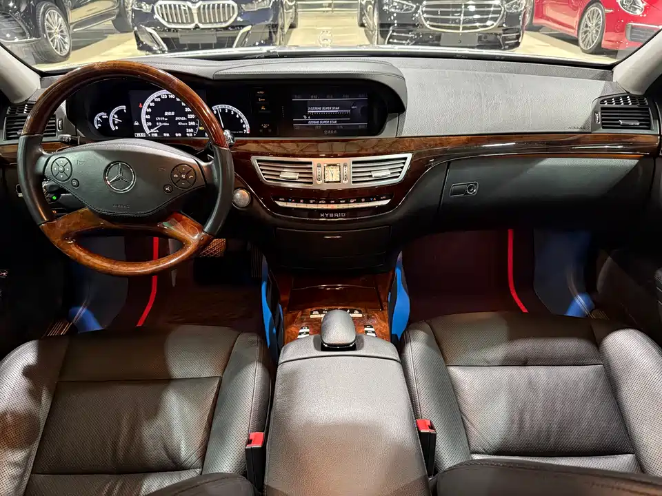 Mercedes-Benz S-class