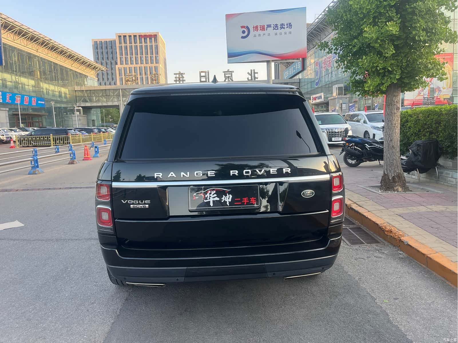 Land Rover Range Rover, 2019 10