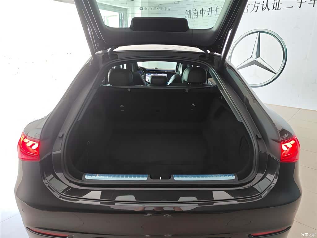 Mercedes-Benz EQS, 2025 22