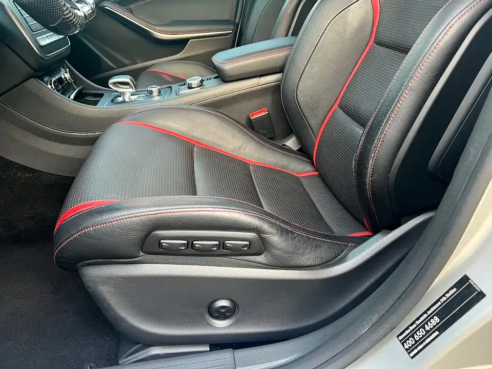 Mercedes-Benz CLA AMG