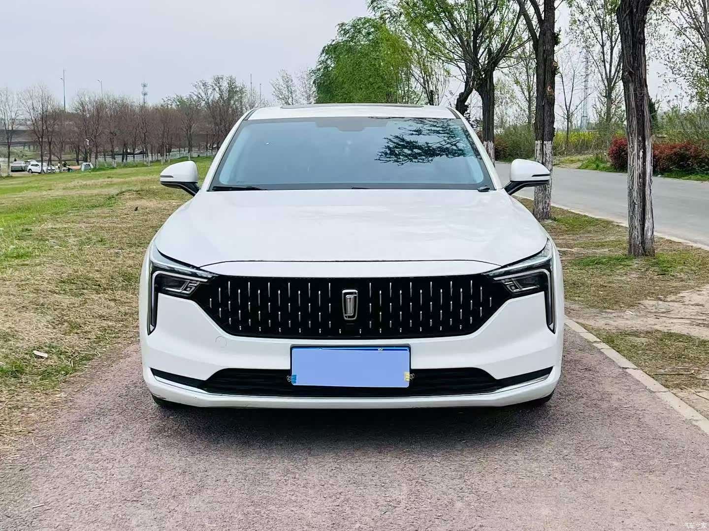 Bestune B70, 2023 2