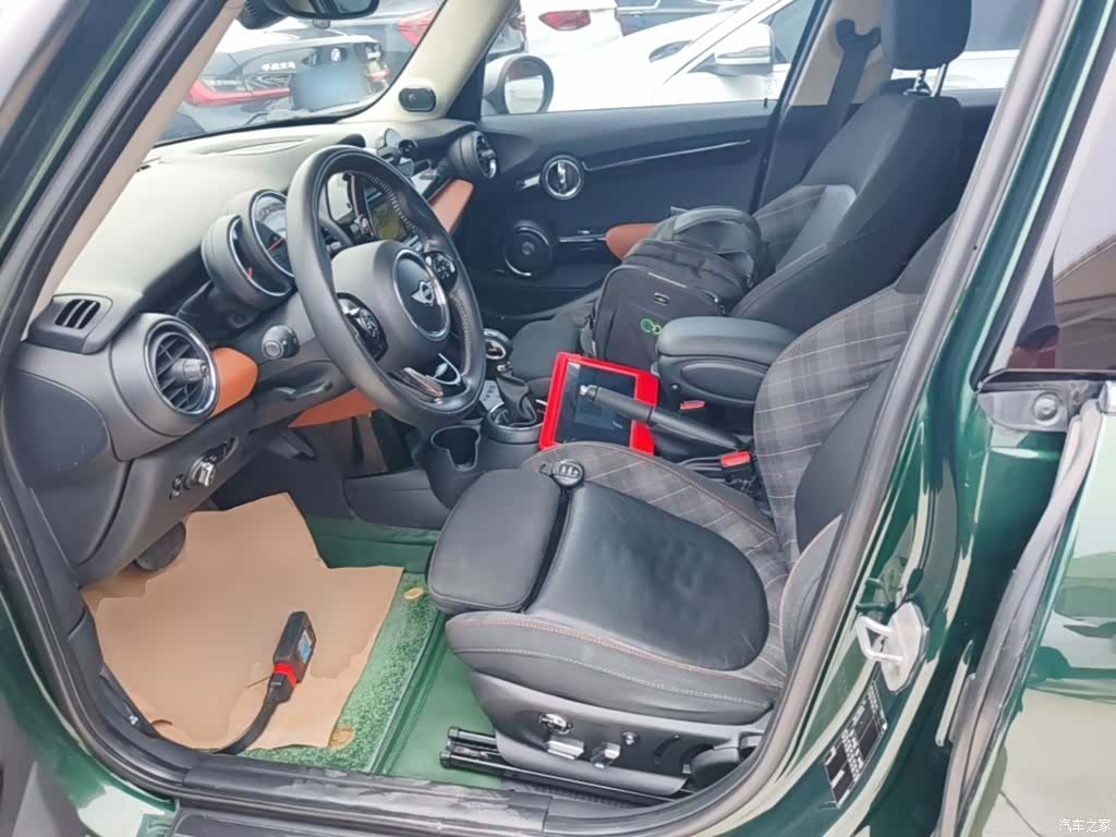 Mini Cooper, 2018 15