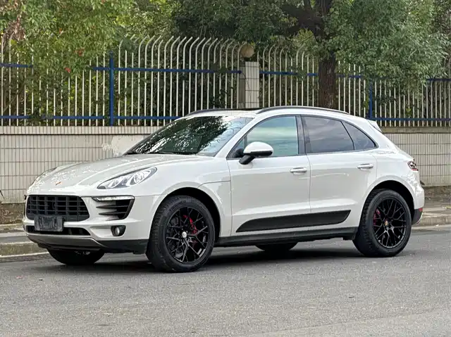 Porsche Macan 2014 — купить из Китая под заказ
