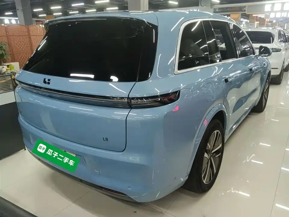 Li Auto Ideal L8