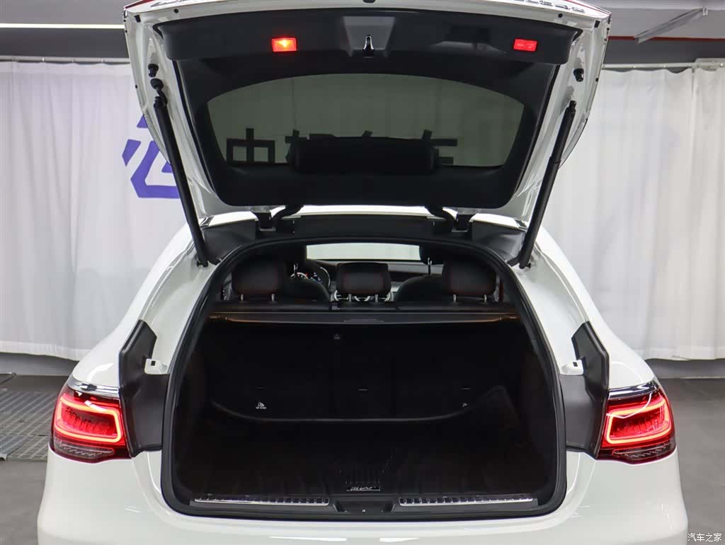 Mercedes-Benz GLC, 2021 26