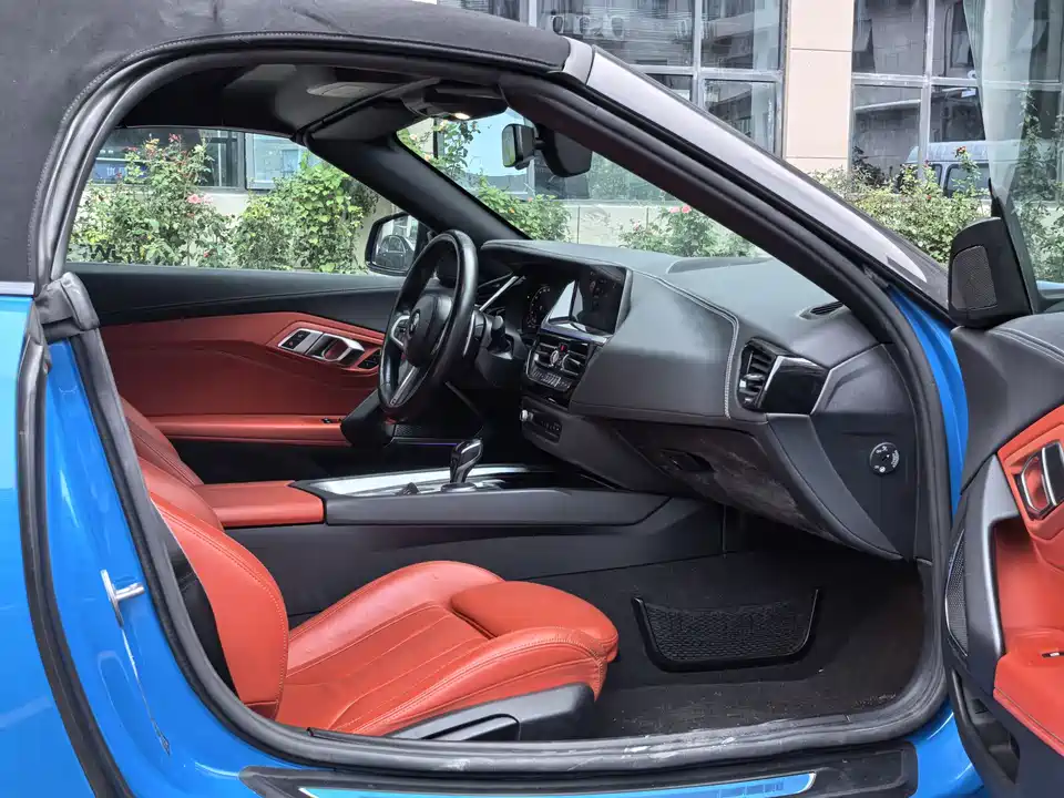 BMW Z4 BMW Z4